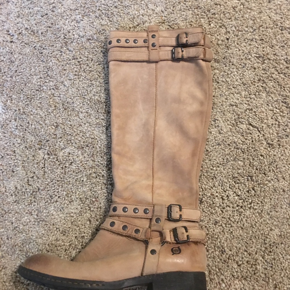 Born leather boots