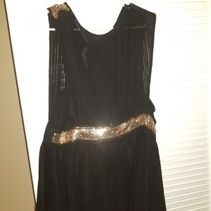 Forever 21 Black and gold short dress