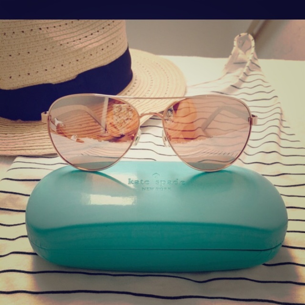 ❤️SOLD❤️Kate Spade Blossom rose gold sunglasses