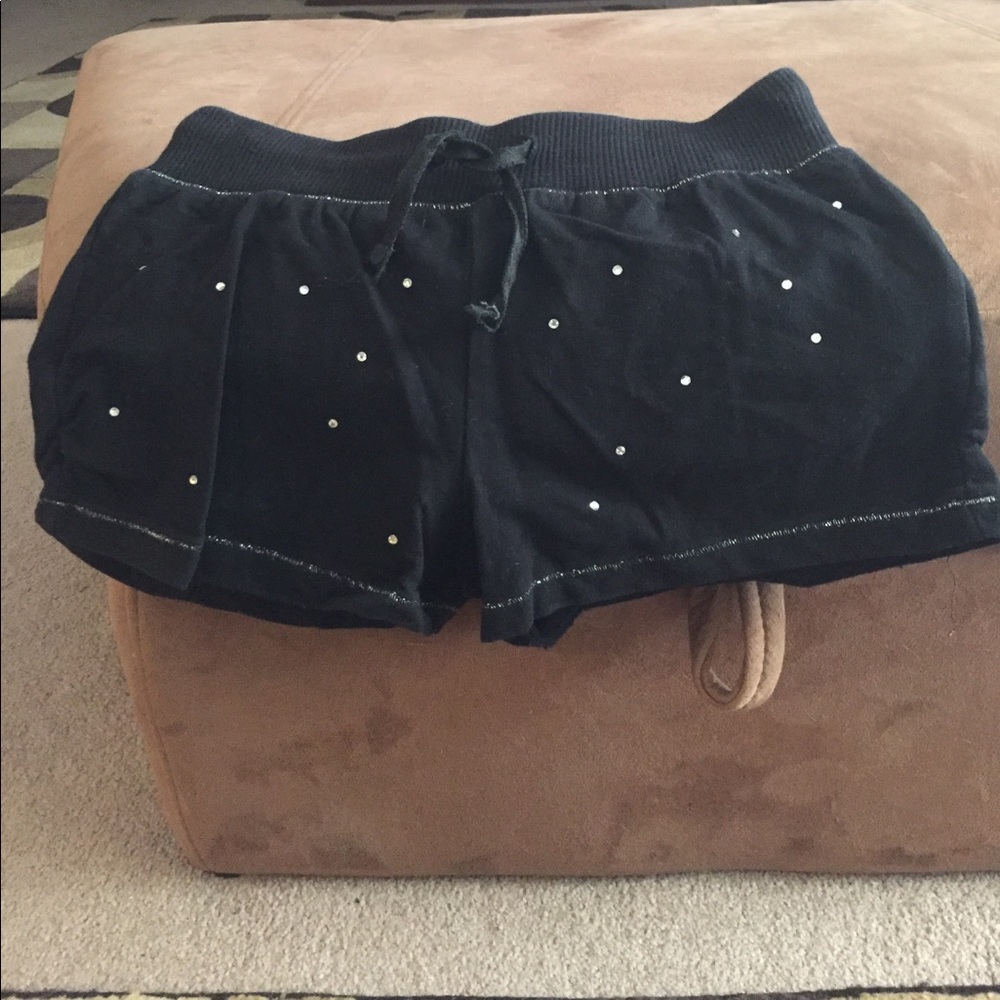 Shorts❤️ - Picture 1 of 3