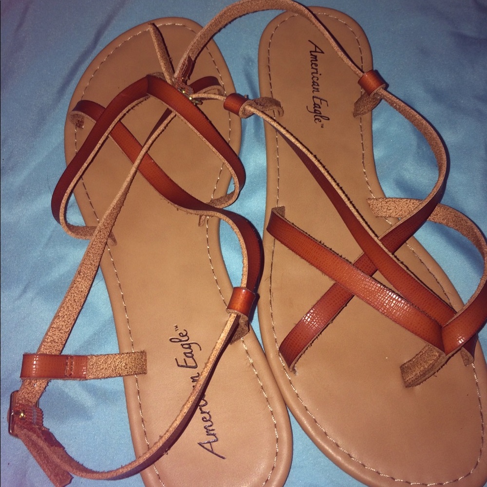 Tan sandals! - Picture 3 of 3