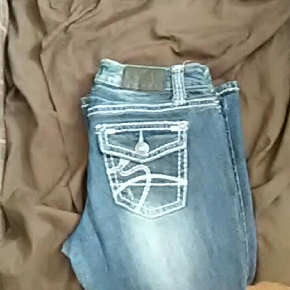 Cloths