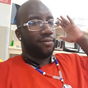 Meet your Posher, Demario