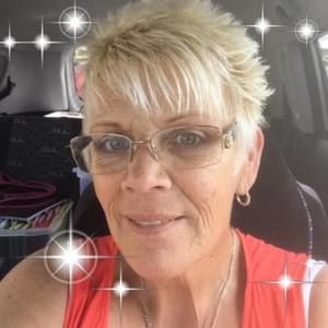 Meet your Posher, Jeanne