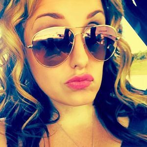 Meet your Posher, Kaitlin