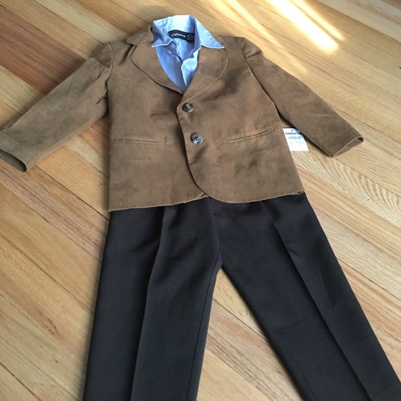 Claiborne Other - Boys suit set