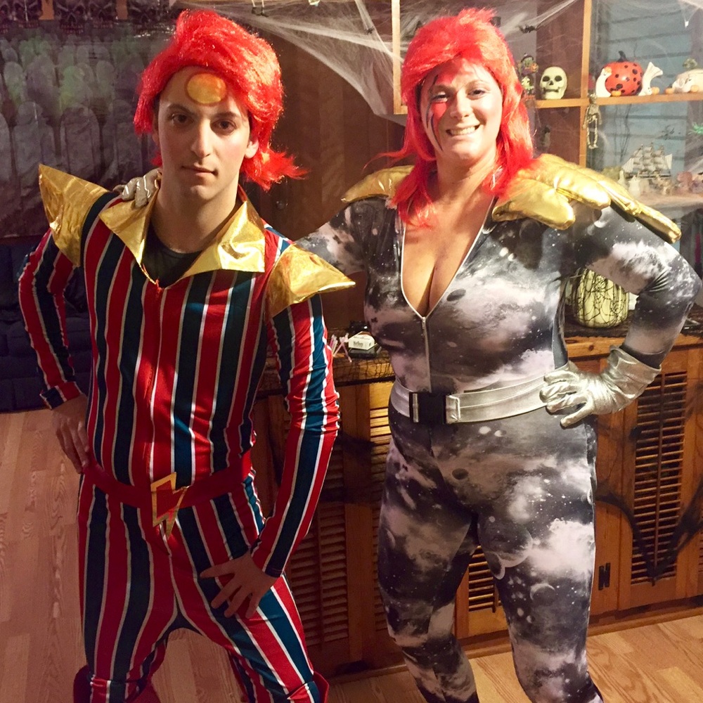 🛍❤️🎁Hi I’m Ari Space City Fashion 🛍❤️🎁