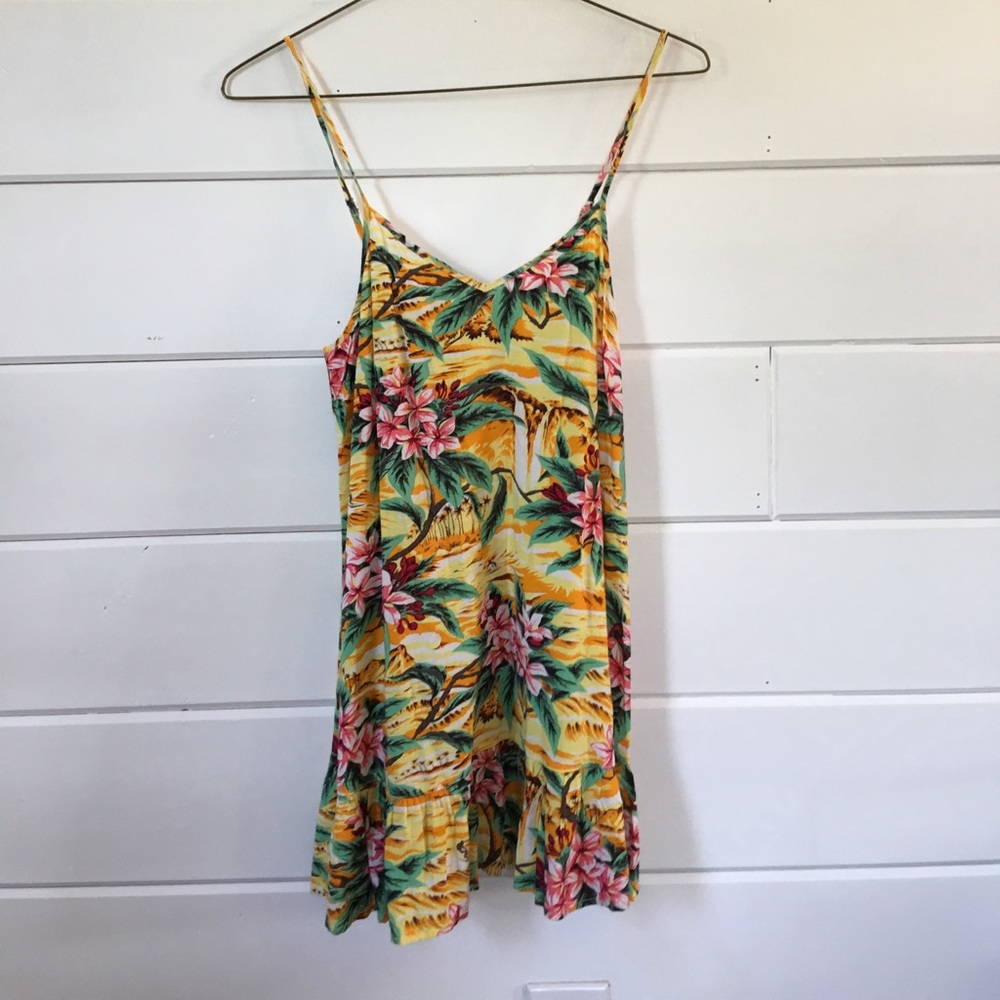 Tropical/Floral Print Dress