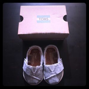 Brand new Toms size tiny 2