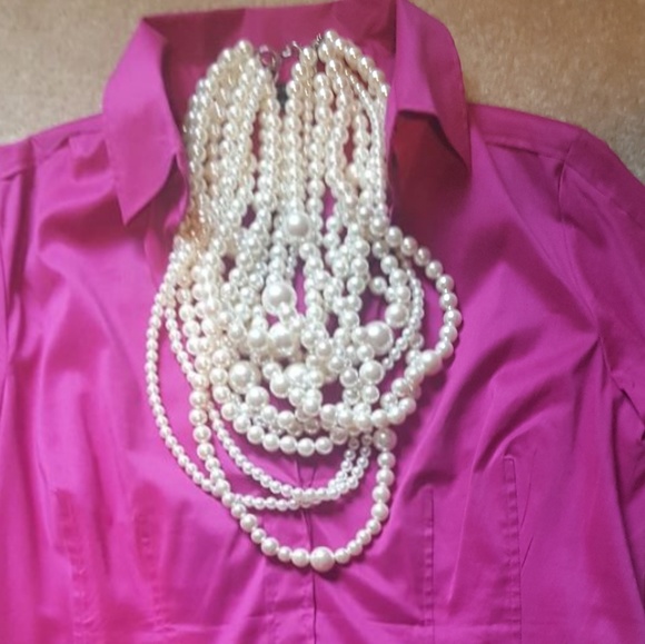 **SOLD** Pearls, Pearls, Pearls - Pearl Necklace - Picture 2 of 2