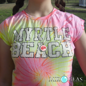 Seductive Lip Bite Clario Pendant Necklace