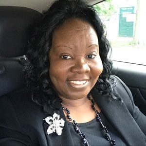 Meet your Posher, Delores