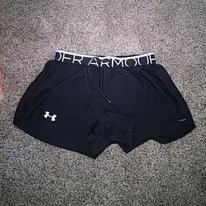 3 pairs of XS Under Armor shorts