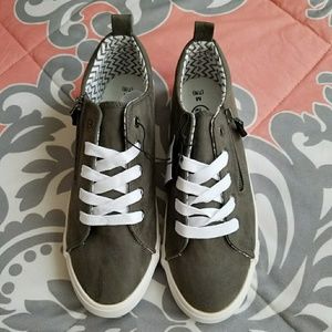 Grey zippered low top sneakers