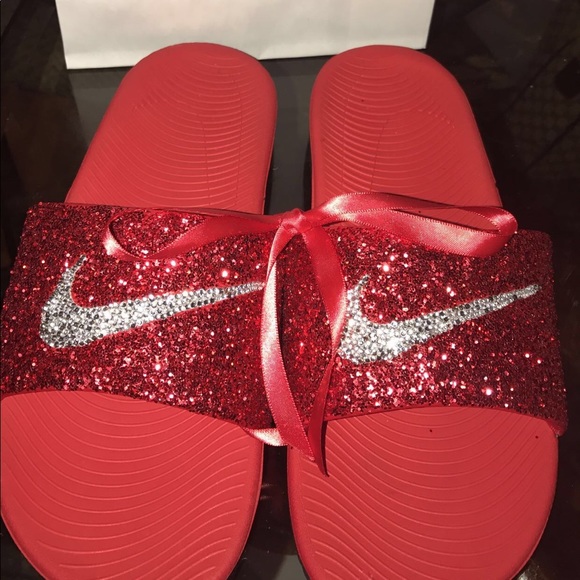 Bedazzled Nike slides - Picture 2 of 2