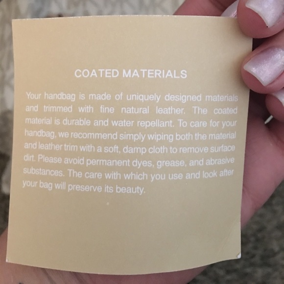 Michael Kors tote - Picture 8 of 8