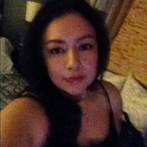 Meet your Posher, Lory