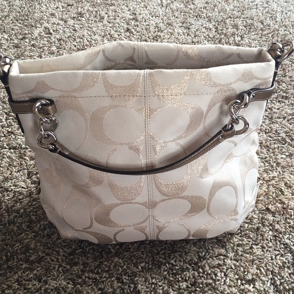 Coach tan and gold purse - Picture 2 of 5