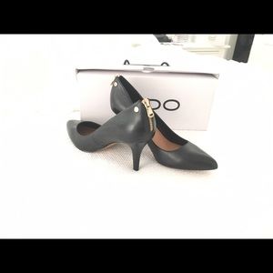 Aldo Shoes - Gold Zip Black ALDO Heels Aldo Shoes - Gold Zip Black ALDO Heels
