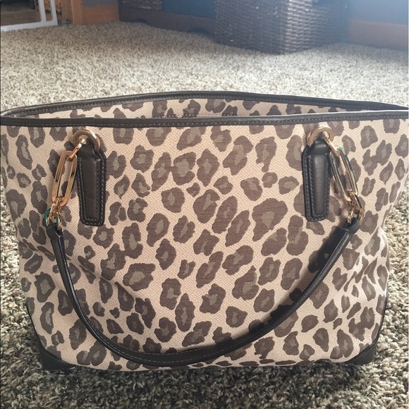 Coach cheetah tote - Picture 3 of 6