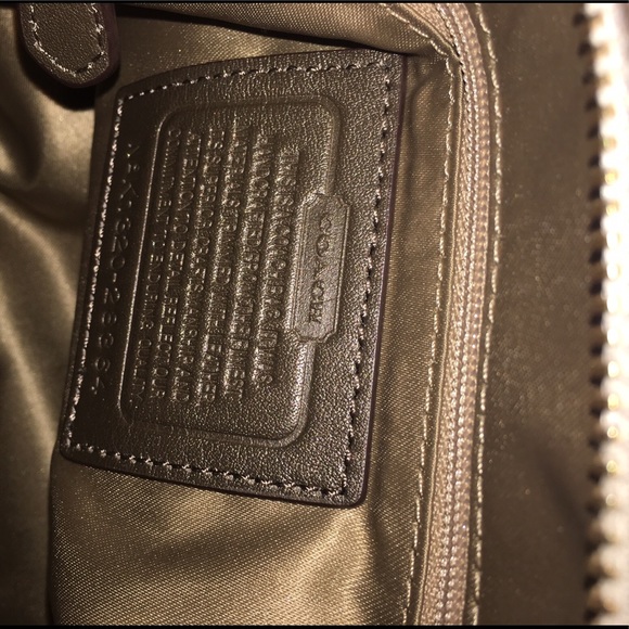 Coach cheetah tote - Picture 5 of 6