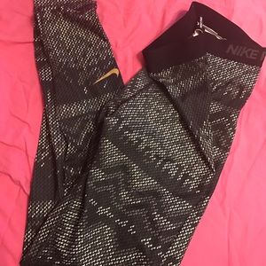 Nike Pro Dri-Fit Leggings