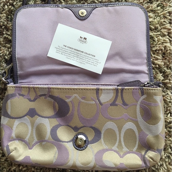 Coach purple wristlets - Picture 2 of 3
