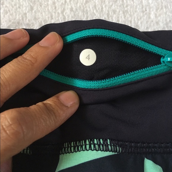 NWT Lululemon Menthol Navy Nachos Speed Shorts 4 - Picture 4 of 8