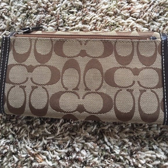Coach wallet - Picture 3 of 3