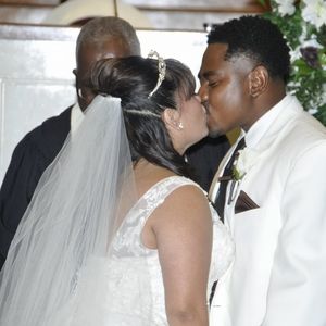 Meet your Posher, Tee