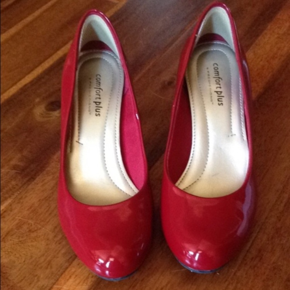 Cute Comfy Red Heels