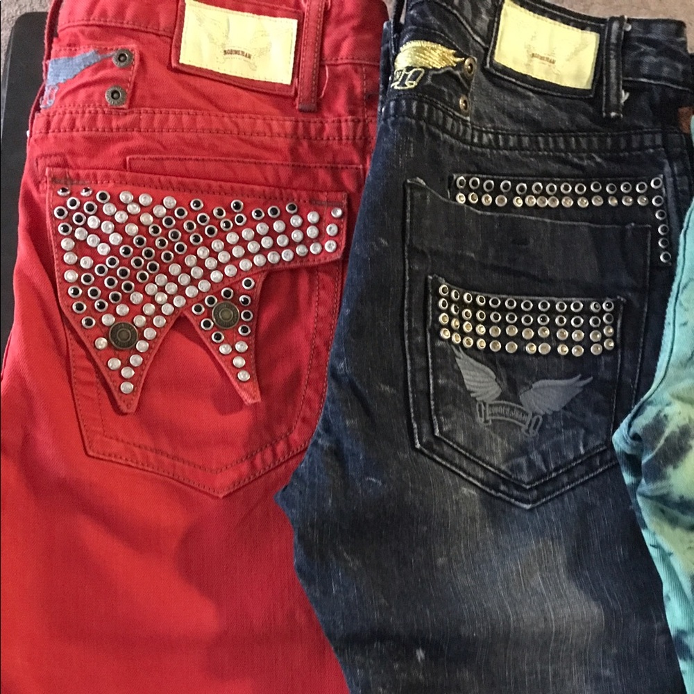 Pre-owned jeans never worn but has no tags!!!