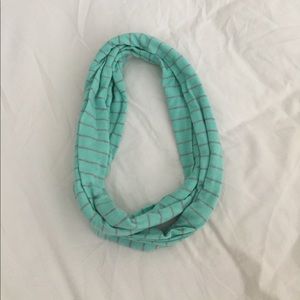 Mint infinity Scarf