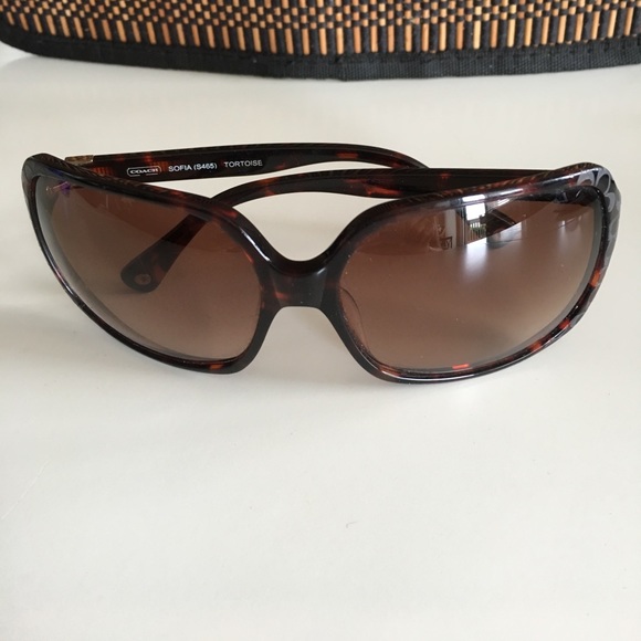 Sunglasses - Picture 3 of 3