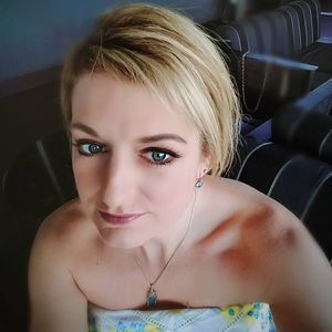 Meet your Posher, Molly