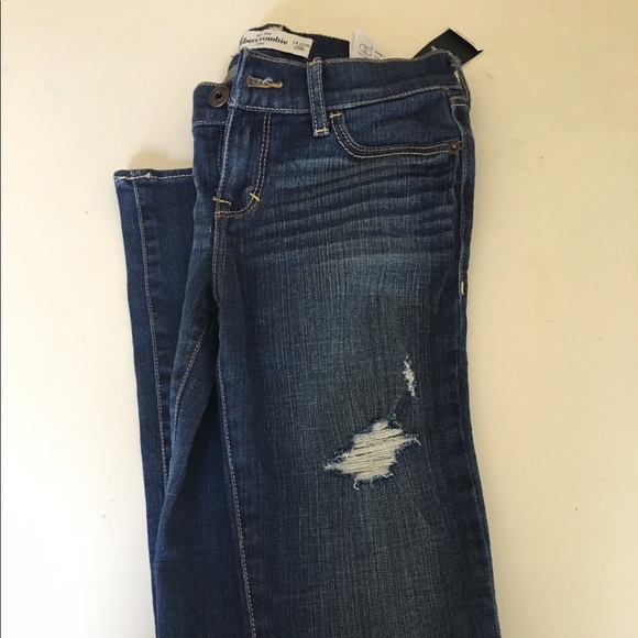 New Abercrombie Kids Super Skinny 14 Slim Jeans - Picture 2 of 7