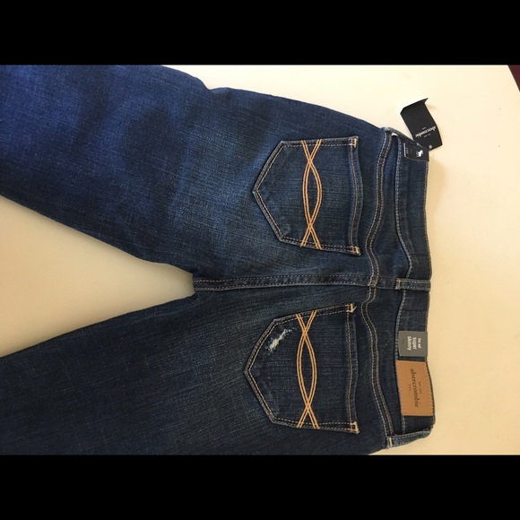 New Abercrombie Kids Super Skinny 14 Slim Jeans - Picture 4 of 7