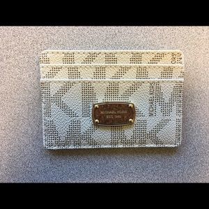 Michael Kors vanilla card case