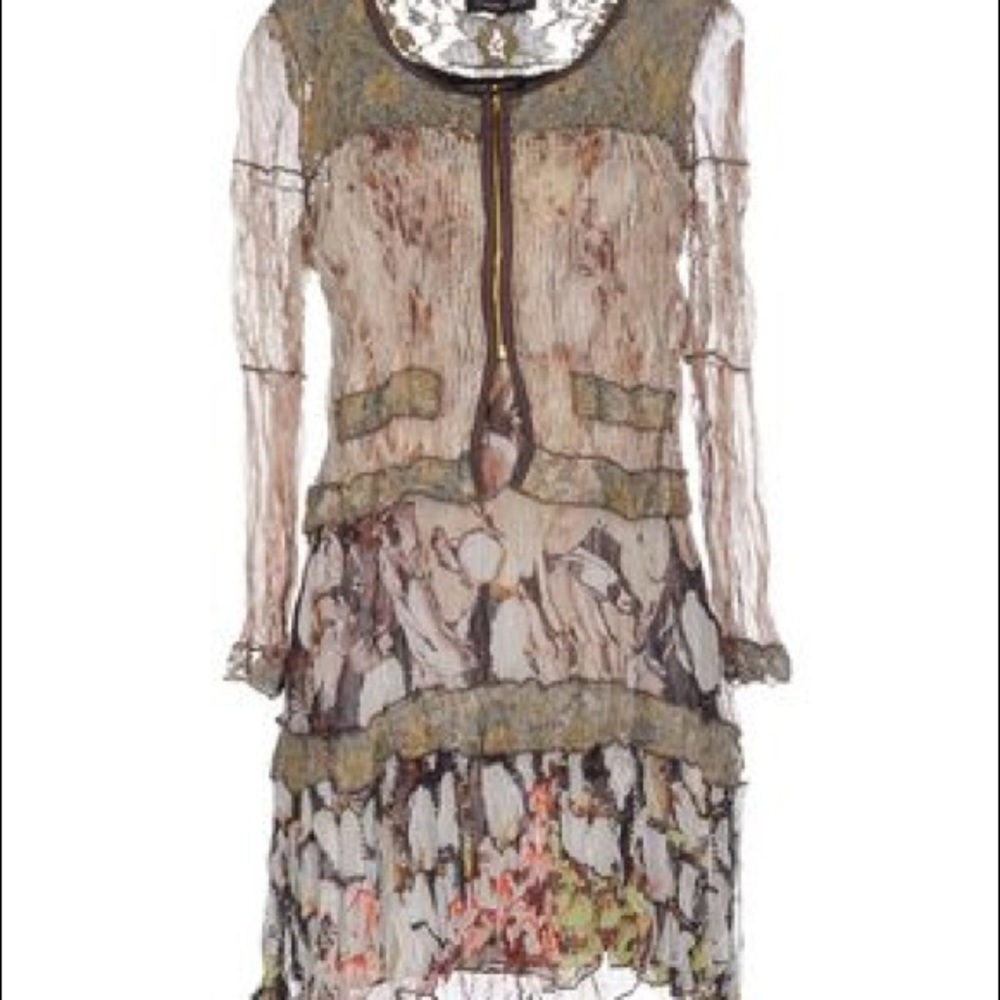 NWT Gorgeous Twinset Light & Breezy