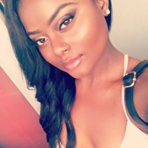 Meet your Posher, Joezhane