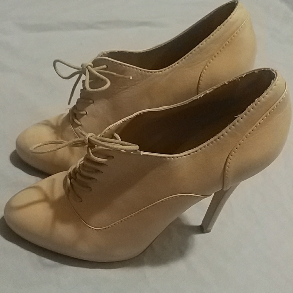 Women's Shoes