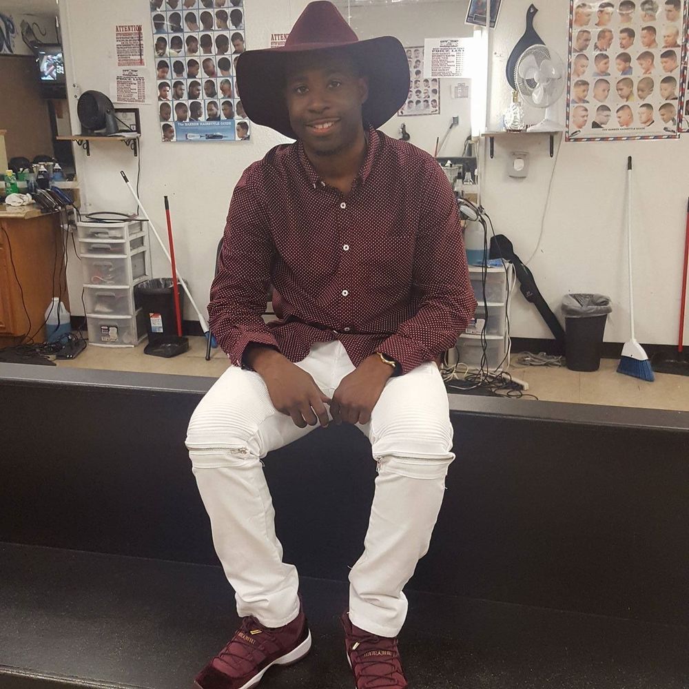 Meet your Posher, Quincy