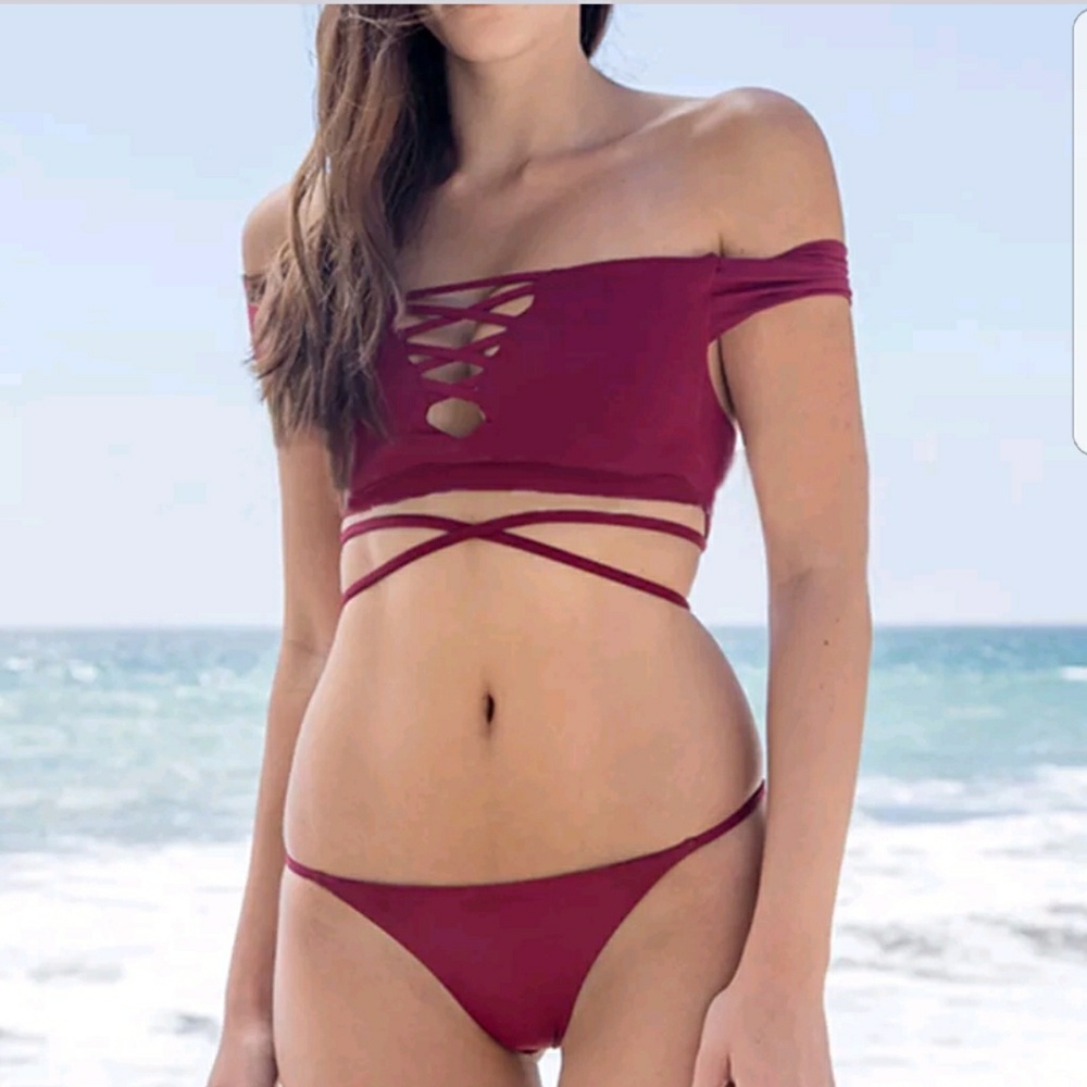New Off Shouldee Bikini Set - Picture 2 of 3