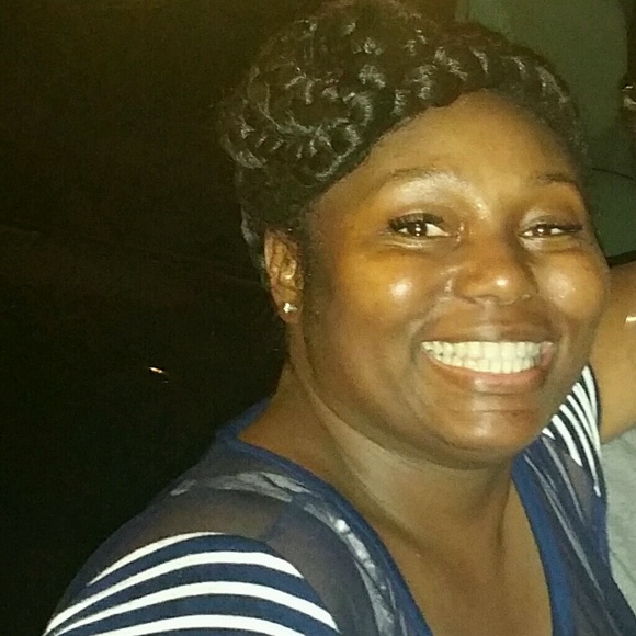 Meet your Posher, Willette - Picture 1 of 1