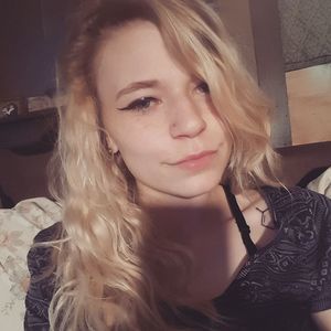 Meet your Posher, Hailey