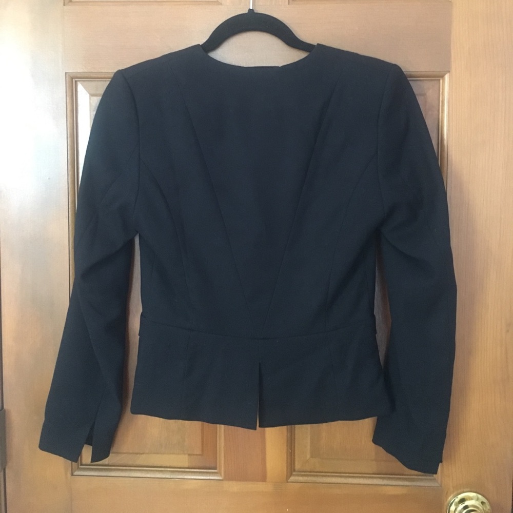 H&M Black Fitted Blazer - Picture 2 of 3