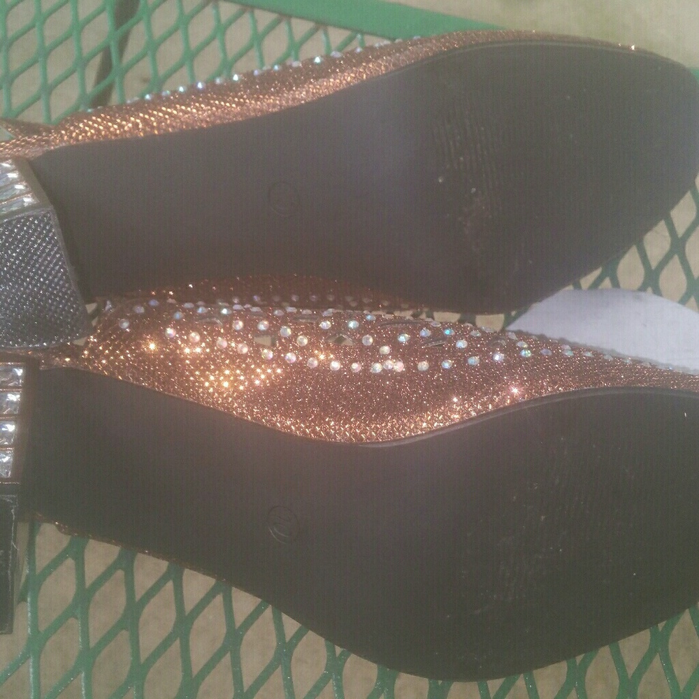 Dress shoes