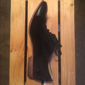 handcrafted never worn dress shoes