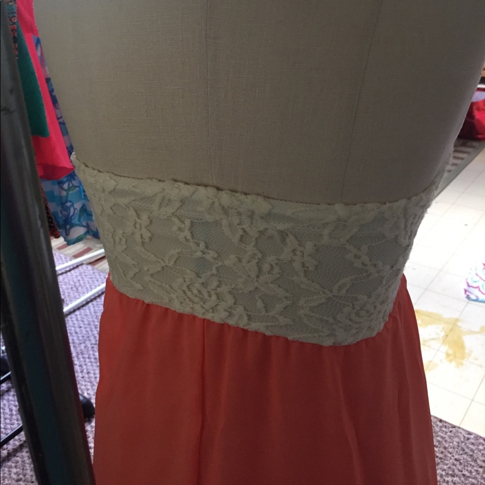 Dress - Picture 4 of 4