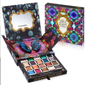Through the looking Glass Urban Decay Palette